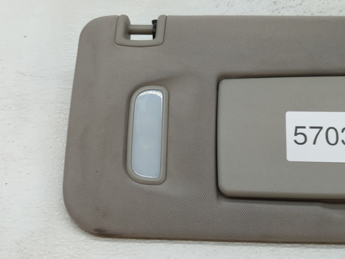 2016 Chevrolet Traverse Sun Visor Shade Replacement Passenger Right Mirror Fits OEM Used Auto Parts - Oemusedautoparts1.com