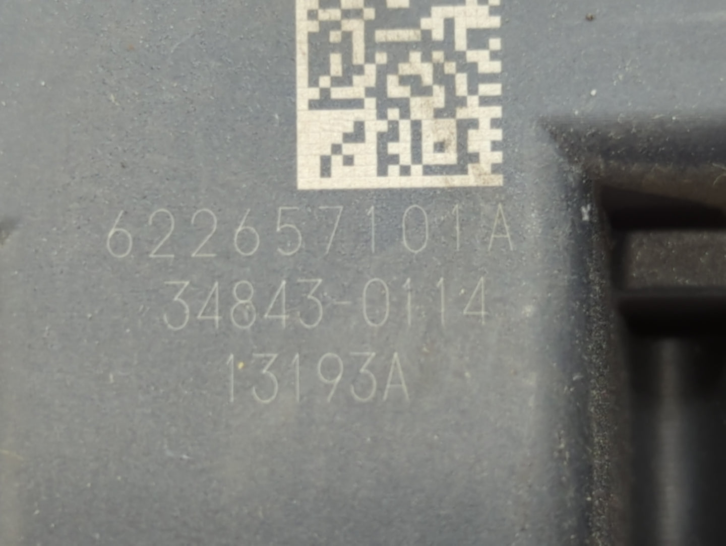 2013-2017 Chevrolet Traverse Chassis Control Module Ccm Bcm Body Control - Oemusedautoparts1.com
