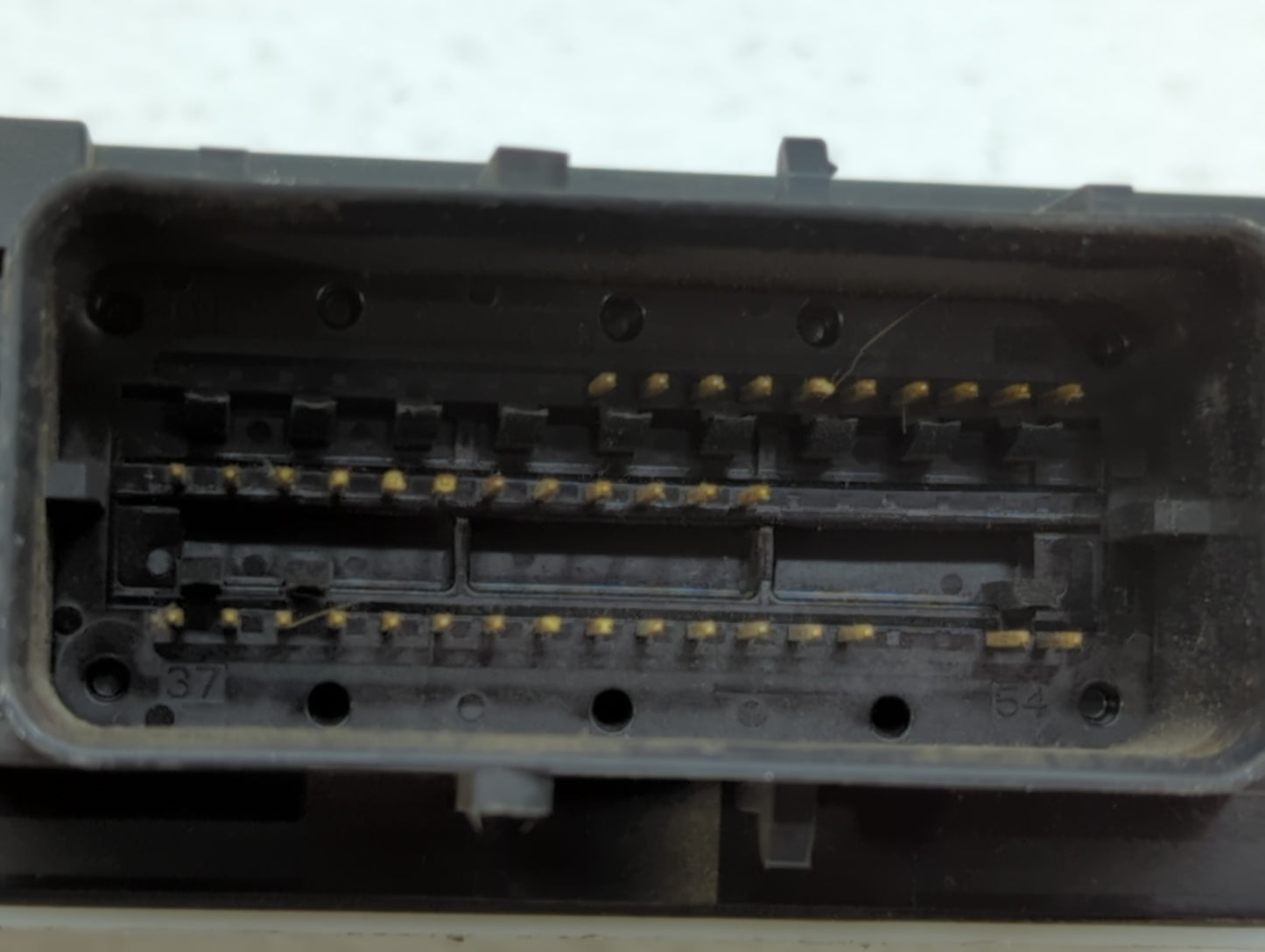 2013-2017 Chevrolet Traverse Chassis Control Module Ccm Bcm Body Control - Oemusedautoparts1.com