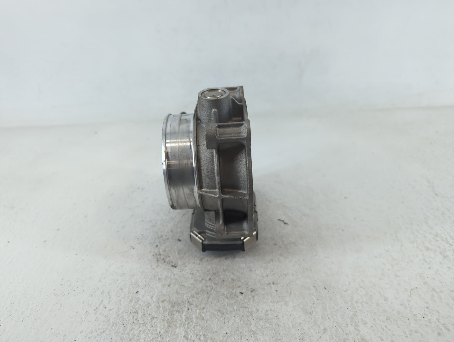 2017-2022 Chevrolet Traverse Throttle Body P/N:12632172BA Fits Fits 2012 2013 2014 2015 2016 2017 2018 2019 2020 2021 2022 O