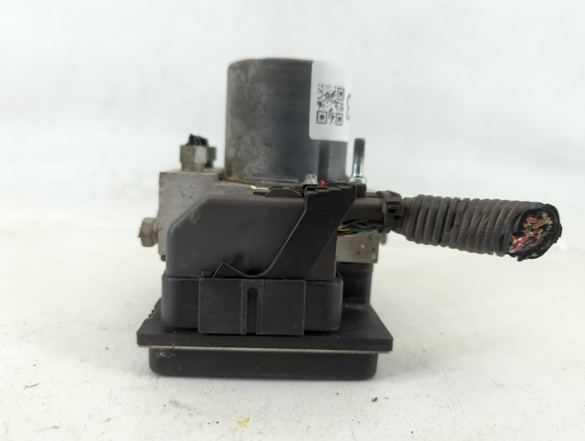 2017 Chevrolet Traverse Anti-Lock Brake ABS Pump Module Actuator OEM P/N:0 265 230 661 AC Fits Fits 2012 2013 2014 2015 2016