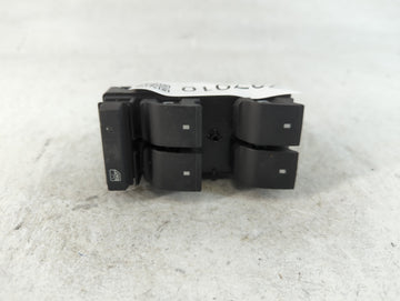 2016 Chevrolet Traverse Master Power Window Switch Replacement Driver Side Left P/N:20945129 Fits OEM Used Auto Parts - Oemu