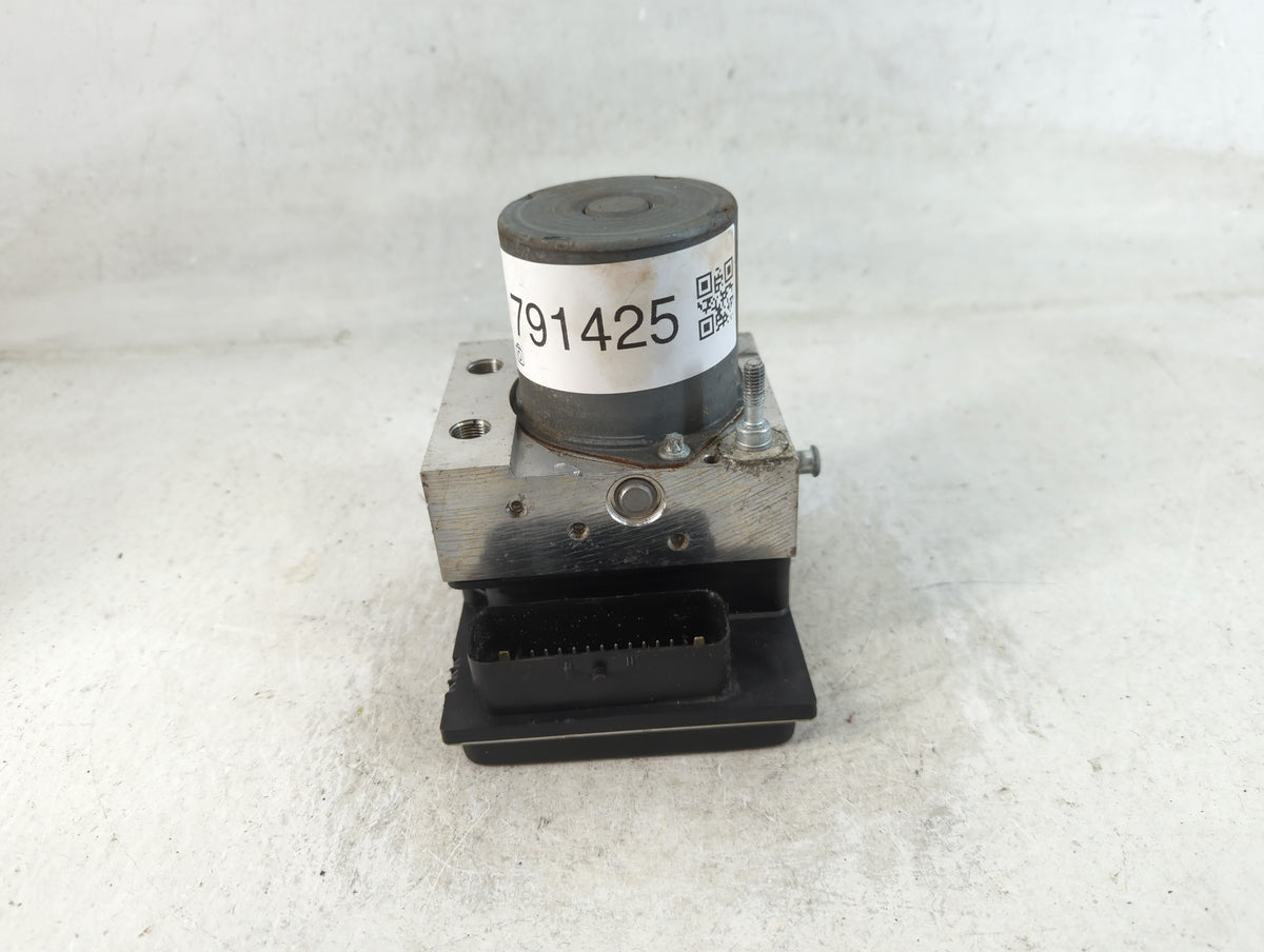 2017 Chevrolet Traverse Anti-Lock Brake ABS Pump Module Actuator OEM P/N:23407416 Fits Fits 2012 2013 2014 2015 2016 OEM Use