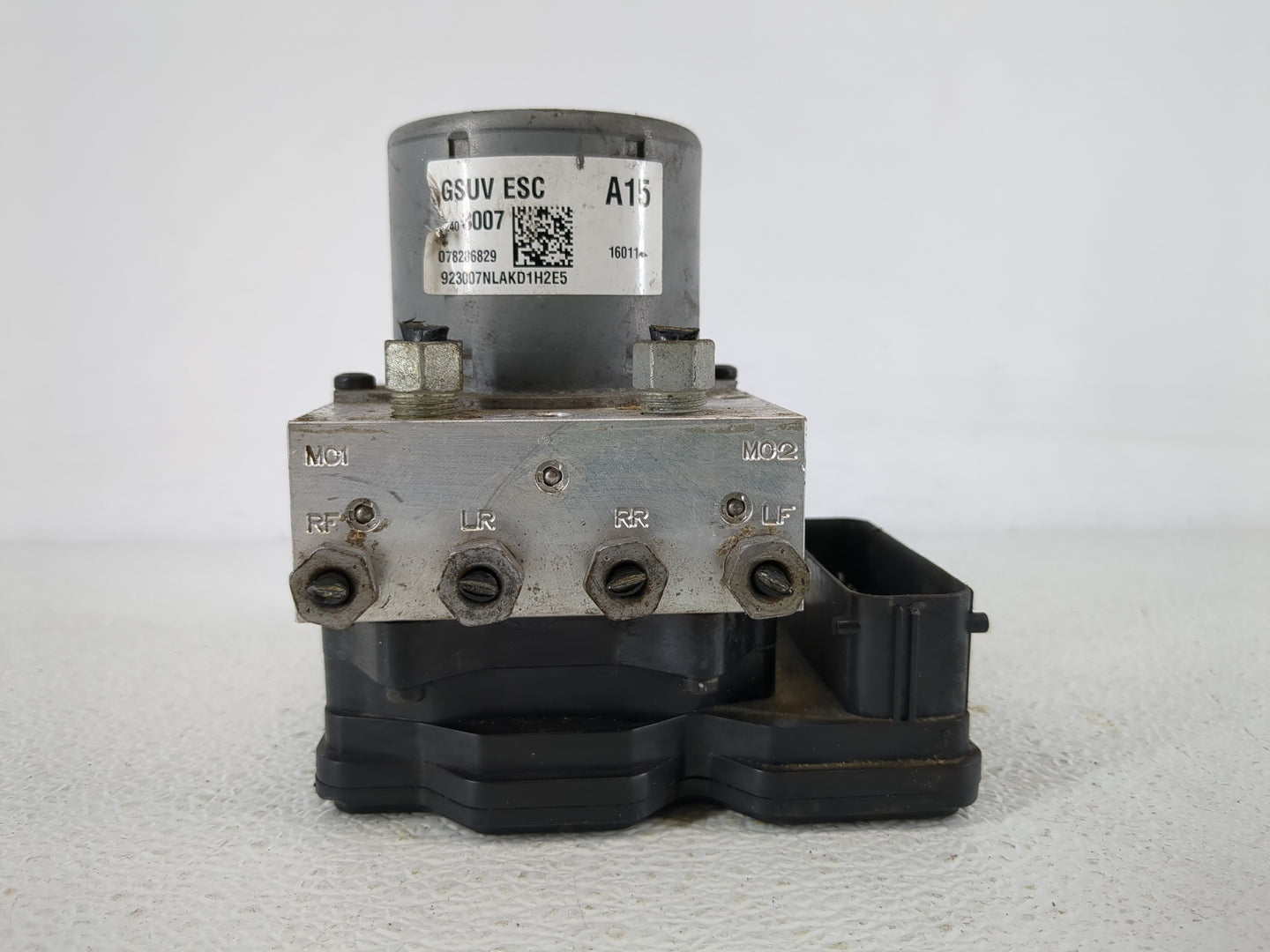 2016 Chevrolet Trax ABS Pump Control Module Replacement P/N:42403007 Fits OEM Used Auto Parts - Oemusedautoparts1.com