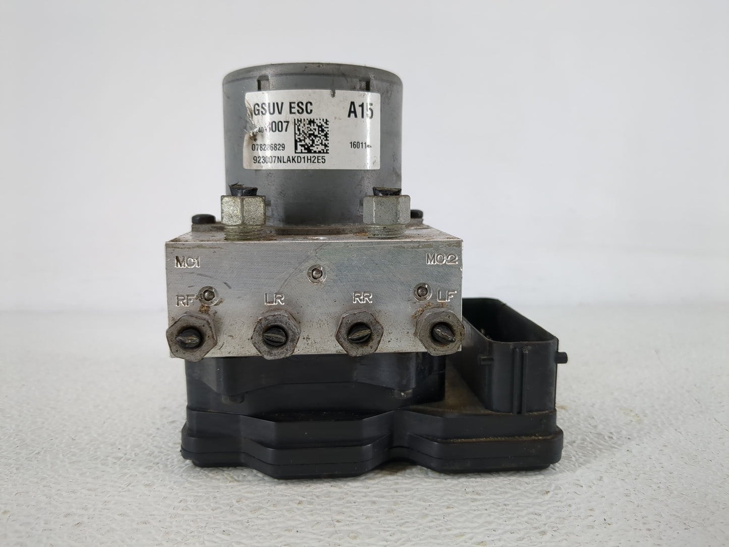 2016 Chevrolet Trax ABS Pump Control Module Replacement P/N:42403007 Fits OEM Used Auto Parts - Oemusedautoparts1.com