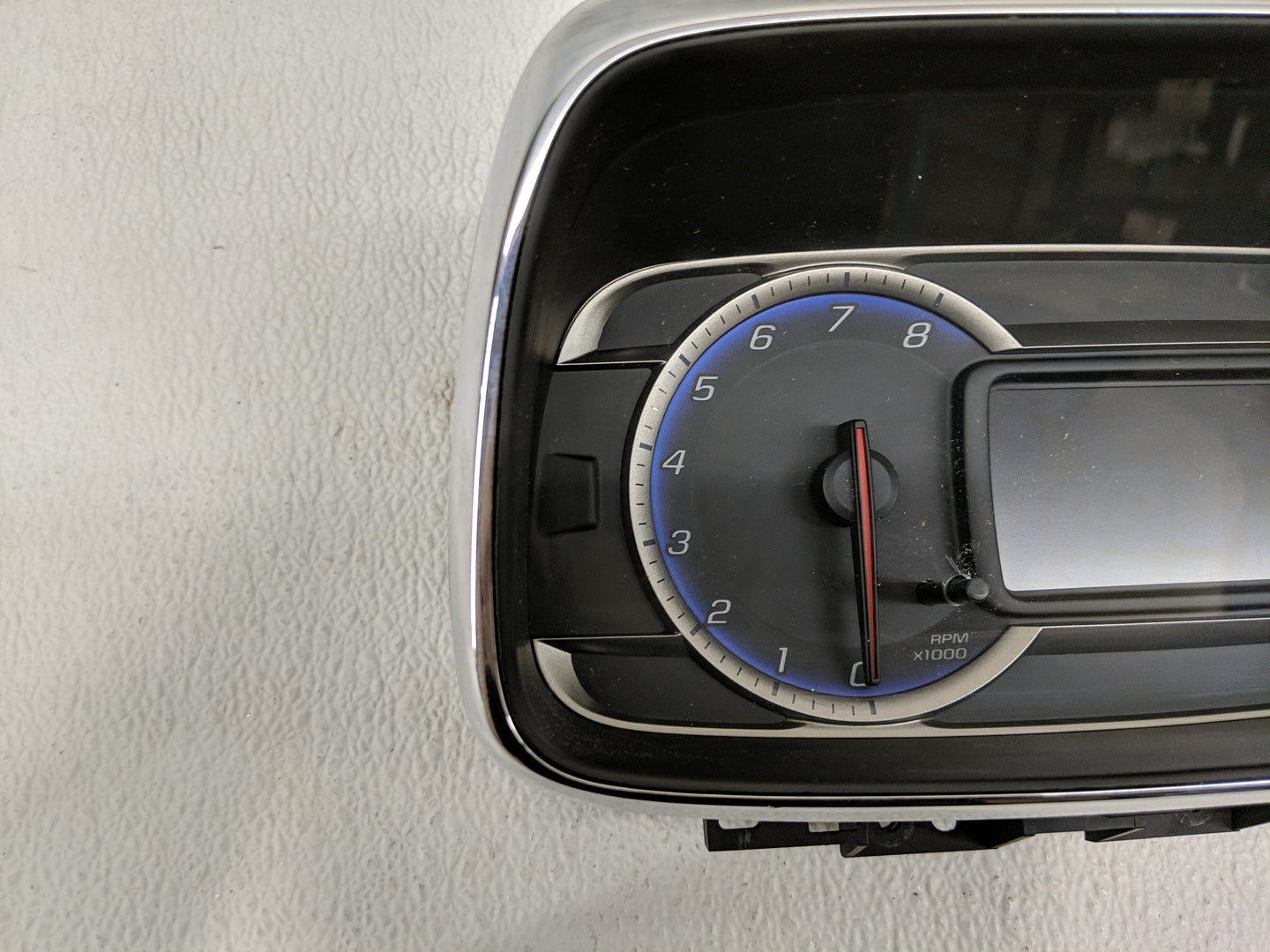 2015-2016 Chevrolet Trax Instrument Cluster Speedometer Gauges P/N:94532507 Fits Fits 2015 2016 OEM Used Auto Parts - Oemuse