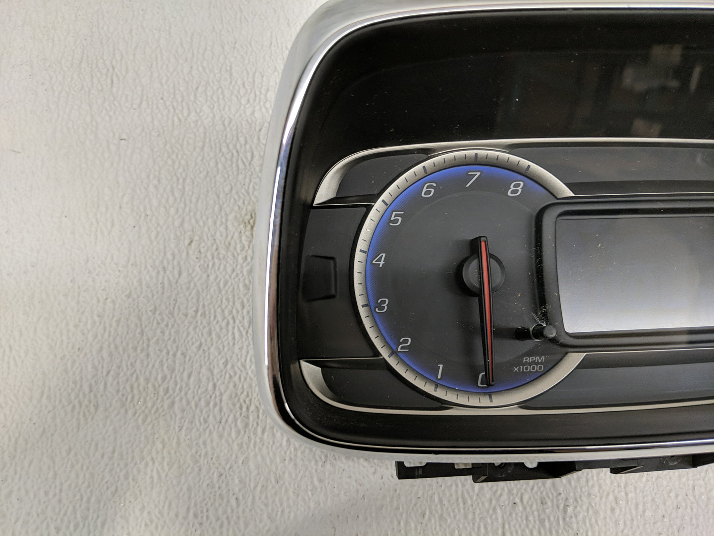 2015-2016 Chevrolet Trax Instrument Cluster Speedometer Gauges P/N:94532507 Fits Fits 2015 2016 OEM Used Auto Parts - Oemuse