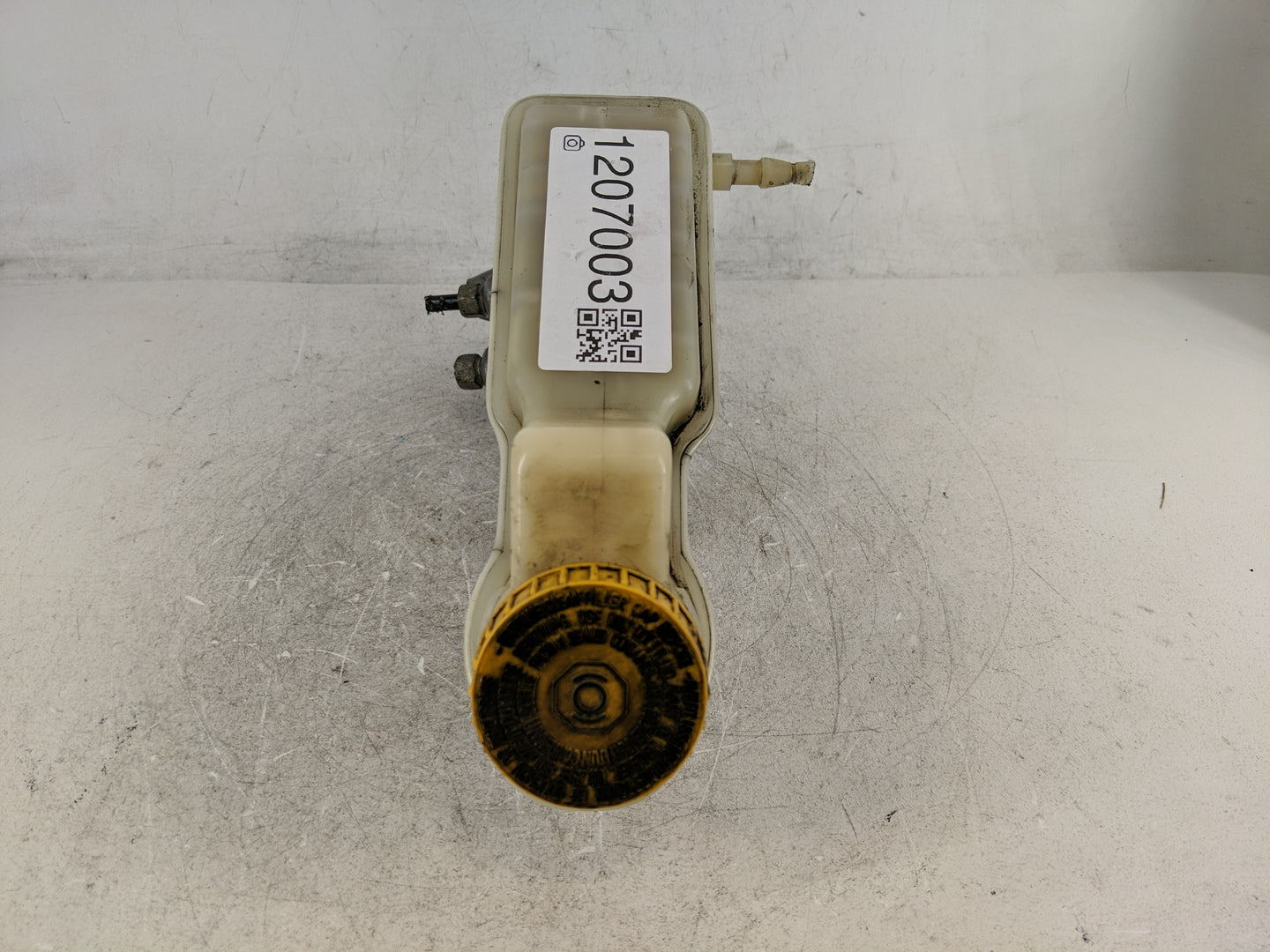 2013-2021 Chevrolet Trax Brake Master Cylinder - Oemusedautoparts1.com