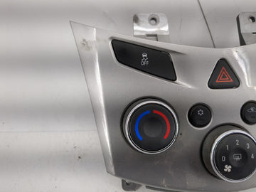 2016 Chevrolet Trax Climate Control Module Temperature AC/Heater Replacement P/N:94786520 Fits OEM Used Auto Parts