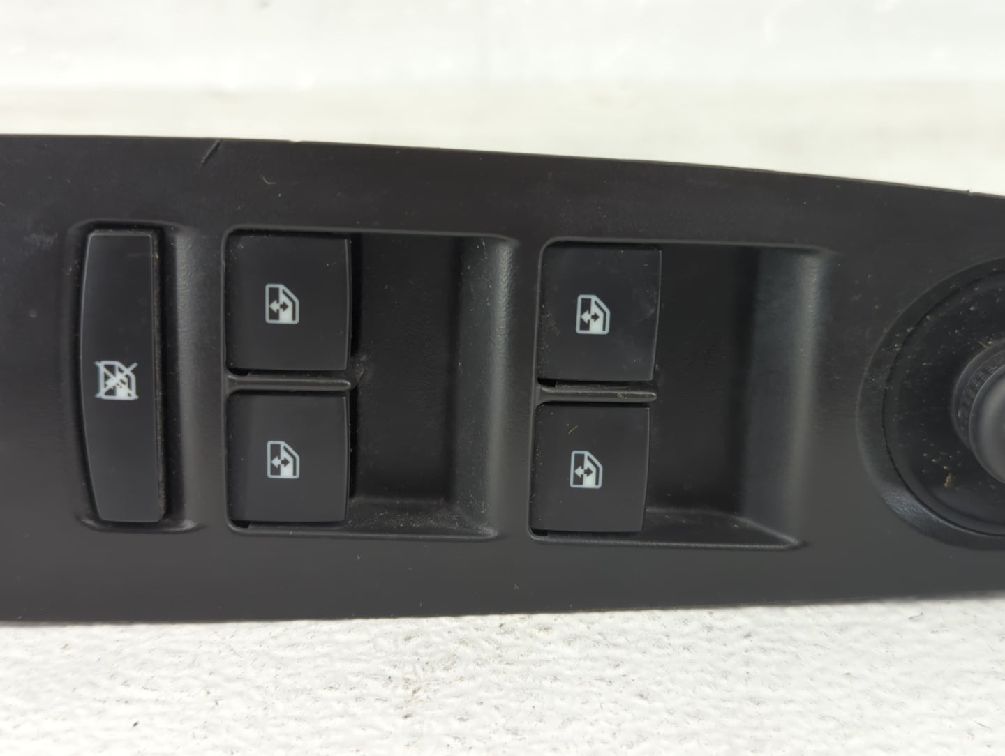 2016 Chevrolet Trax Master Power Window Switch Replacement Driver Side Left P/N:25872074 Fits OEM Used Auto Parts - Oemuseda