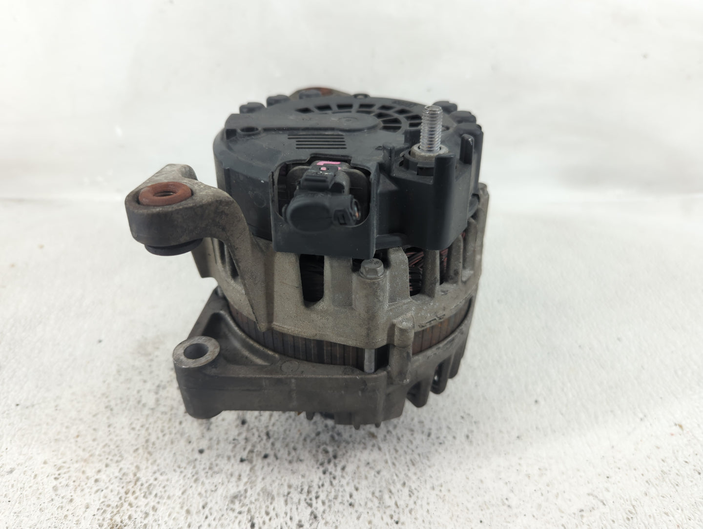 2013-2021 Chevrolet Trax Alternator Replacement Generator Charging Assembly Engine OEM P/N:13588289 Fits OEM Used Auto Parts