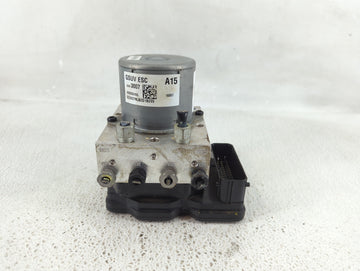 2016 Chevrolet Trax ABS Pump Control Module Replacement P/N:923007NLBZD1B299 688250455, 42403007 Fits OEM Used Auto Parts - 