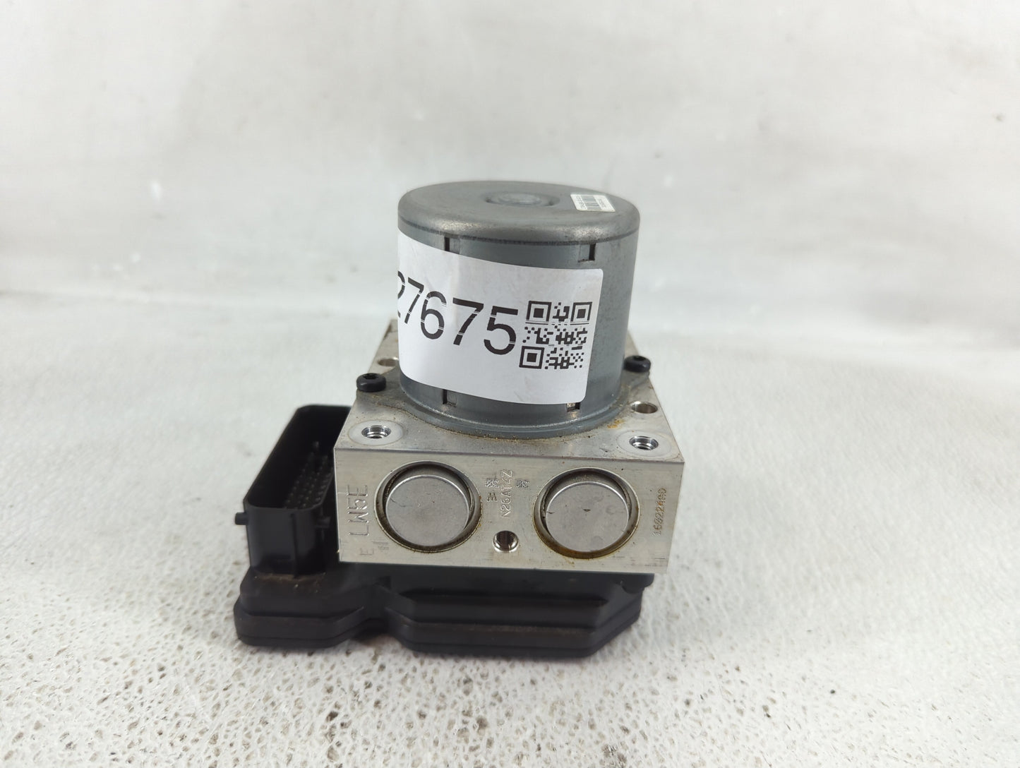 2016 Chevrolet Trax ABS Pump Control Module Replacement P/N:923007NLBZD1B299 688250455, 42403007 Fits OEM Used Auto Parts - 