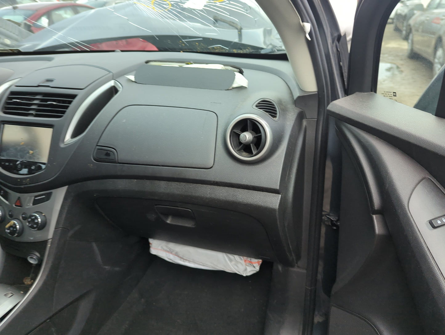 2016 Chevrolet Trax Passenger Glove Box Door Storage Compartment - Oemusedautoparts1.com