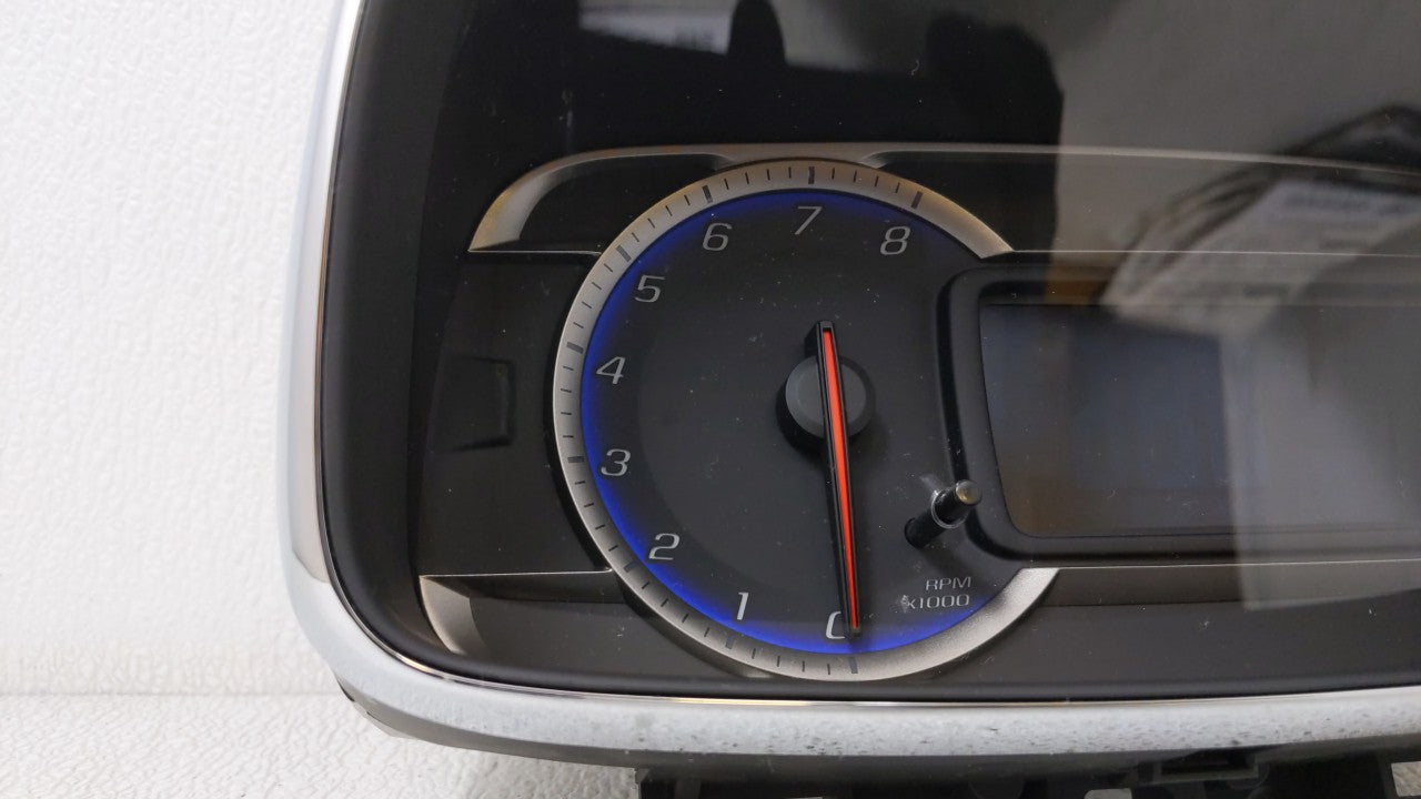 2015-2016 Chevrolet Trax Instrument Cluster Speedometer Gauges P/N:94532507 94532507 Fits Fits 2015 2016 OEM Used Auto Parts