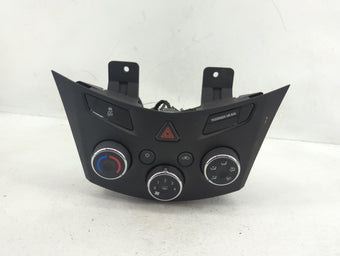 compare product 2016 Chevrolet Trax Climate Control Module Temperature AC/Heater Replacement P/N:545329302 94786519 Fits OEM Used Auto Parts