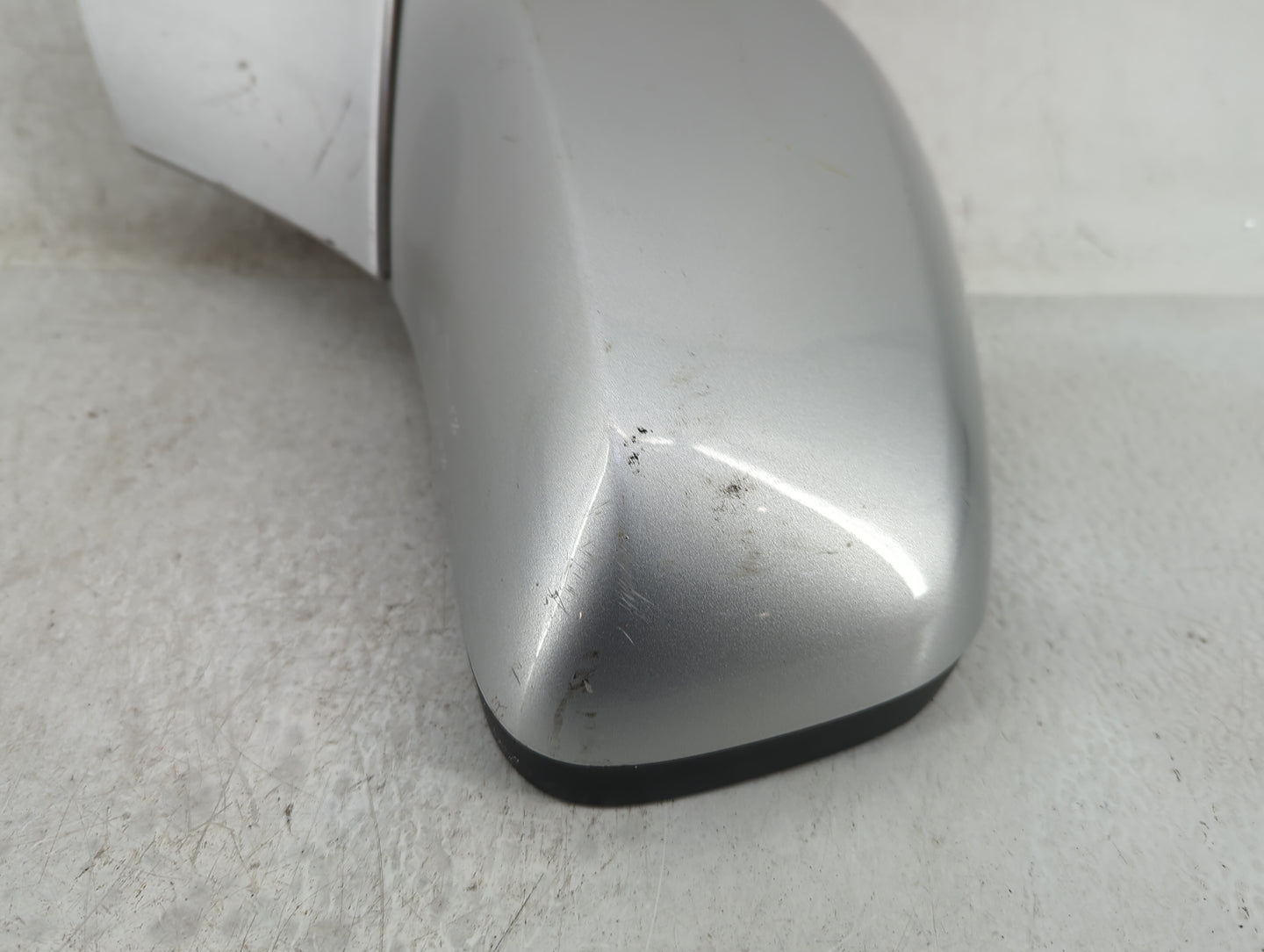 2015-2016 Chevrolet Trax Driver Side View Mirror - Left Door Mirror OEM Used - Oemusedautoparts1.com