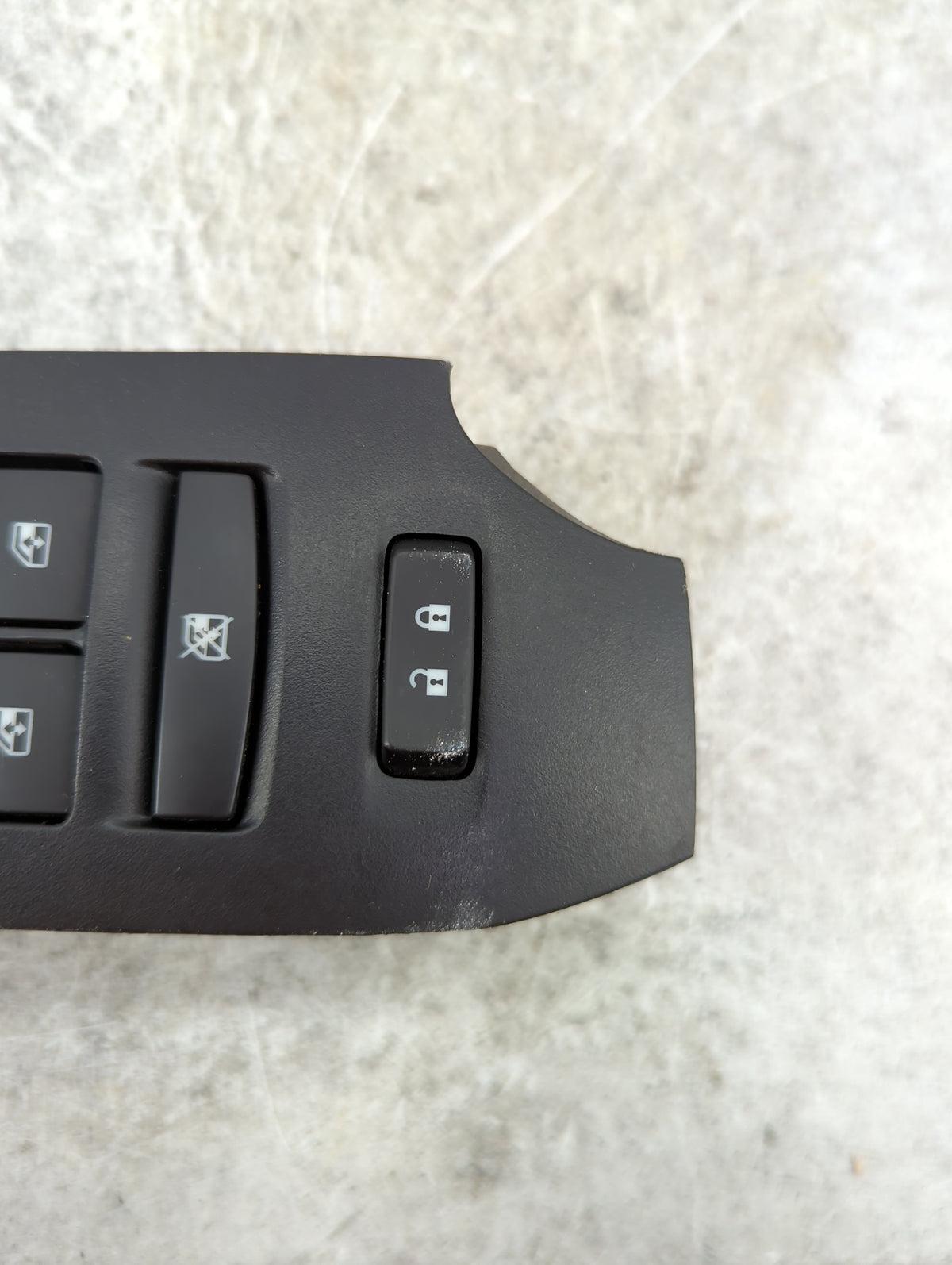 2016 Chevrolet Trax Master Power Window Switch Replacement Driver Side Left P/N:22957207 045640443 Fits OEM Used Auto Parts 