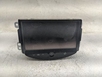 compare product 2015-2016 Chevrolet Trax Radio AM FM Cd Player Receiver Replacement P/N:42349357 7310500000000X, 688277334 Fits Fits 2015 2016 OEM Used Auto Parts