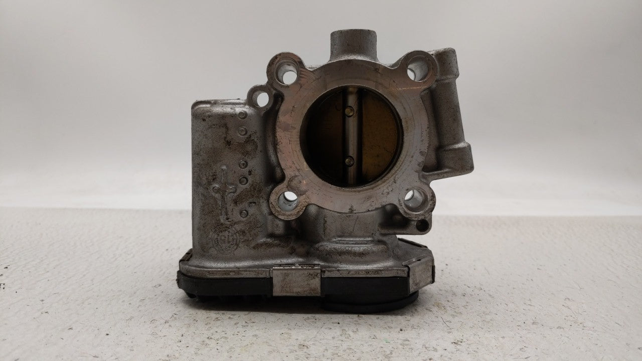 2013-2018 Chevrolet Trax Throttle Body P/N:55565489 12644239AA, 55581662 Fits Fits 2011 2012 2013 2014 2015 2016 2017 2018 2