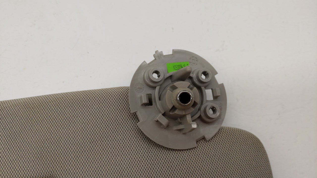 2015-2016 Chevrolet Trax Sun Visor Shade Replacement Passenger Right Mirror Fits Fits 2015 2016 OEM Used Auto Parts - Oemuse