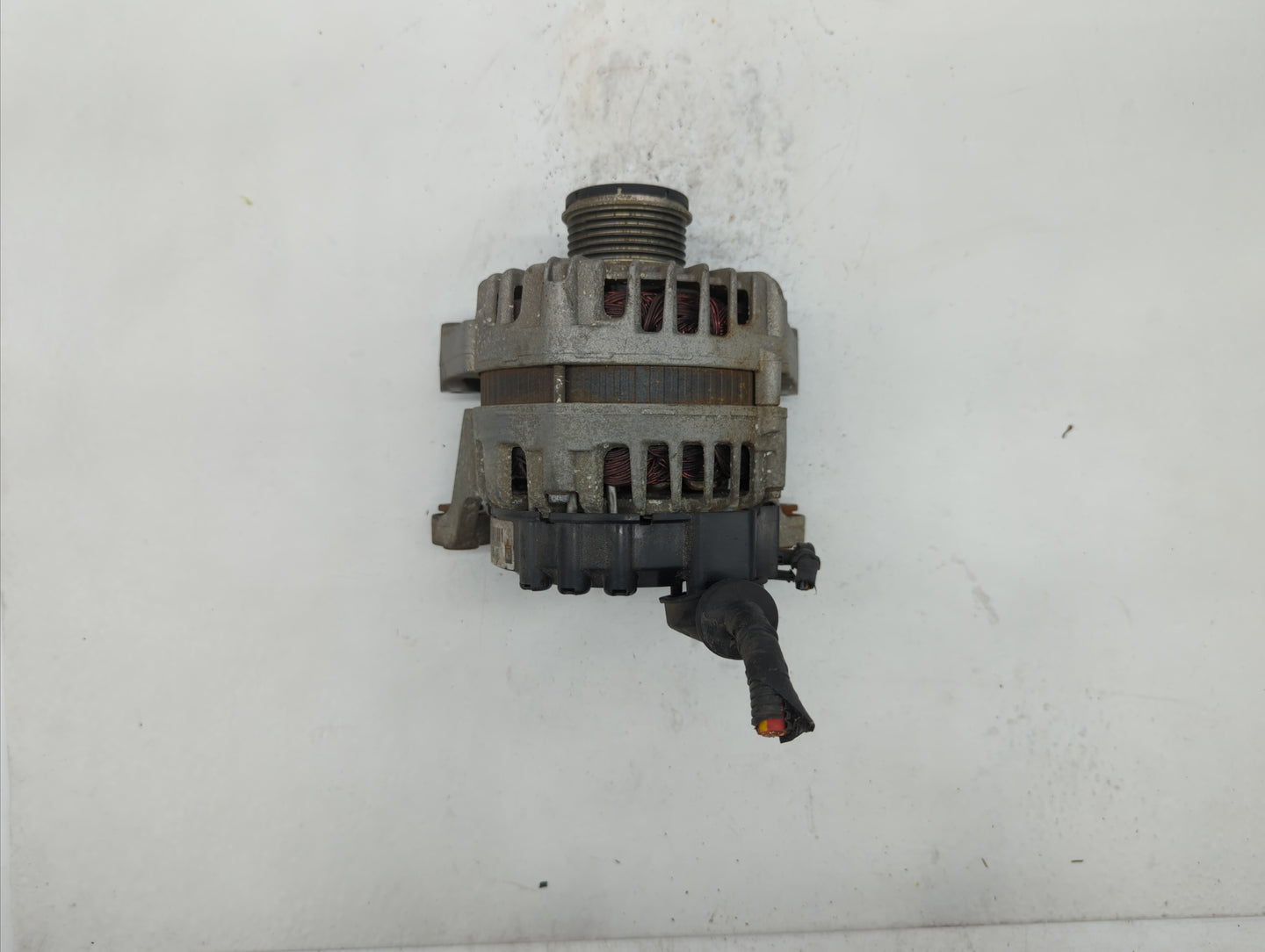 2013-2018 Chevrolet Trax Alternator Replacement Generator Charging Assembly Engine OEM P/N:13597226 13588289 Fits OEM Used A