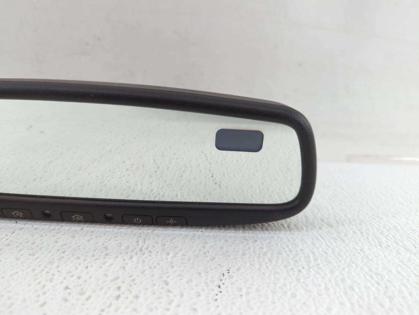 2013-2021 Chevrolet Trax Interior Rear View Mirror Replacement OEM P/N:E1104639 13503048 Fits OEM Used Auto Parts - Oemuseda