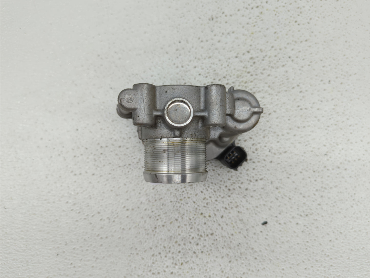 2013-2018 Chevrolet Trax Throttle Body P/N:55581662 12644239AA, 55565489 Fits Fits 2011 2012 2013 2014 2015 2016 2017 2018 2