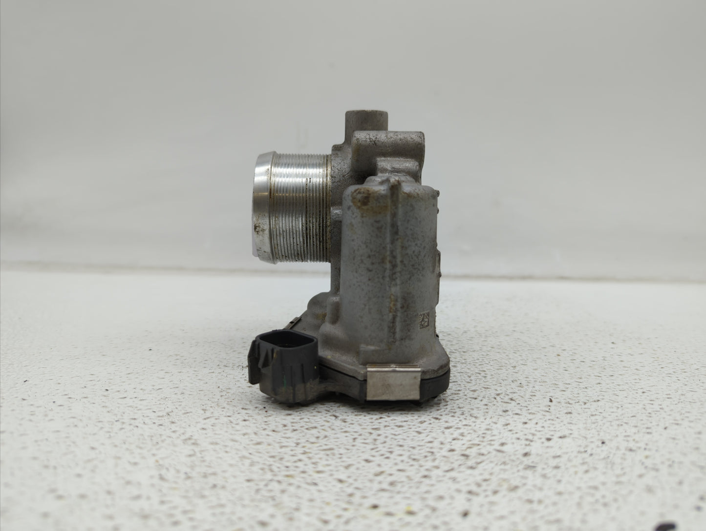 2013-2018 Chevrolet Trax Throttle Body P/N:55581662 12644239AA, 55565489 Fits Fits 2011 2012 2013 2014 2015 2016 2017 2018 2