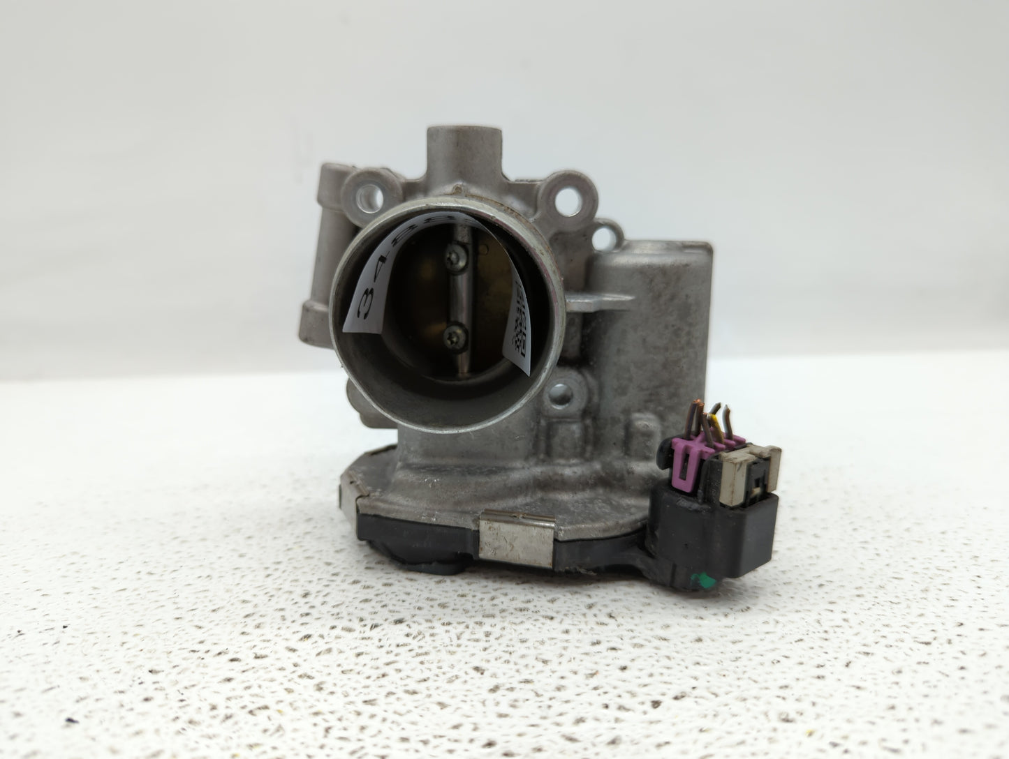 2013-2018 Chevrolet Trax Throttle Body P/N:55581662 12644239AA, 55565489 Fits Fits 2011 2012 2013 2014 2015 2016 2017 2018 2
