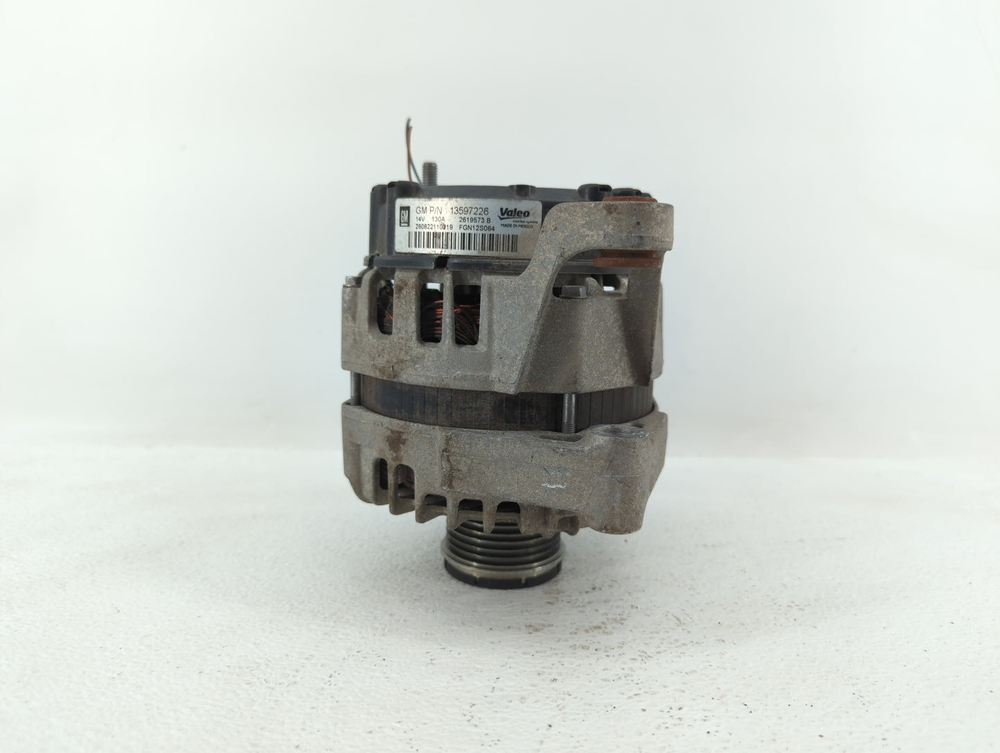 2013-2018 Chevrolet Trax Alternator Replacement Generator Charging Assembly Engine OEM P/N:13597226 13577154 Fits OEM Used A