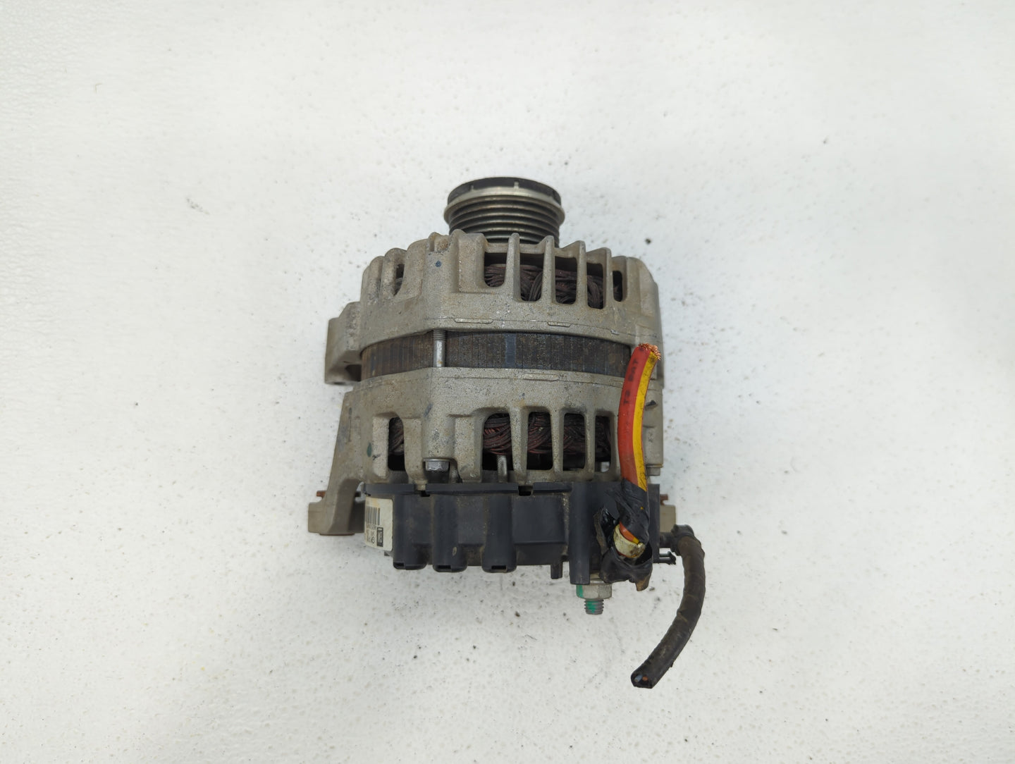 2013-2021 Chevrolet Trax Alternator Replacement Generator Charging Assembly Engine OEM P/N:13577154 13597226 Fits OEM Used A