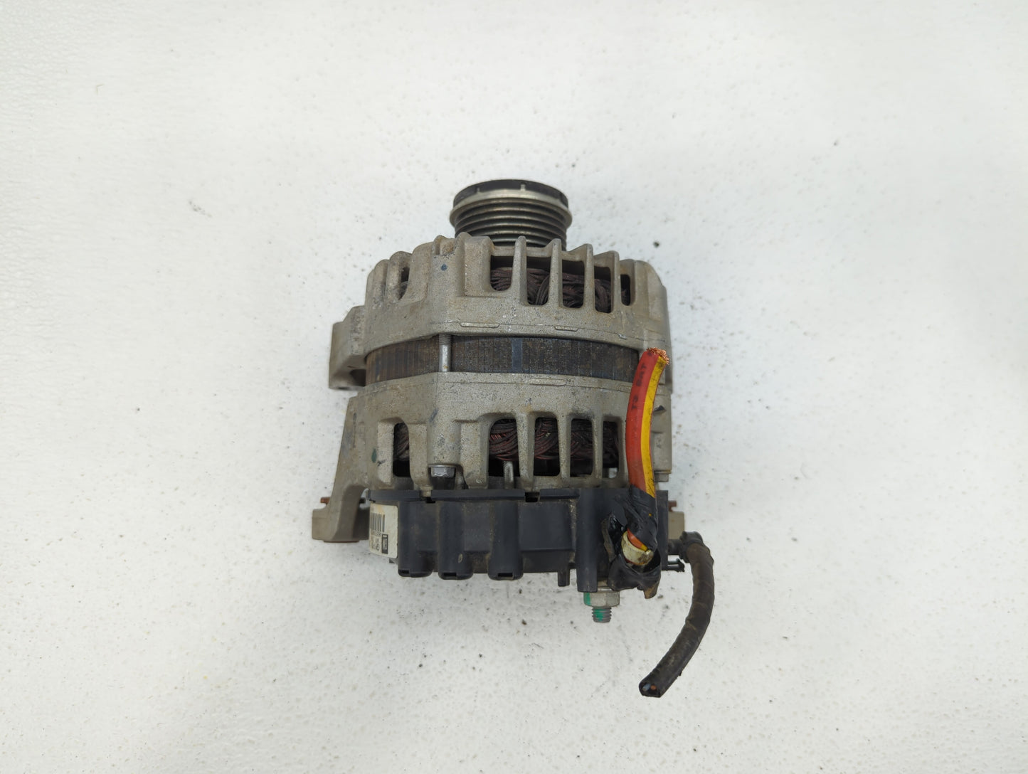 2013-2021 Chevrolet Trax Alternator Replacement Generator Charging Assembly Engine OEM P/N:13577154 13597226 Fits OEM Used A