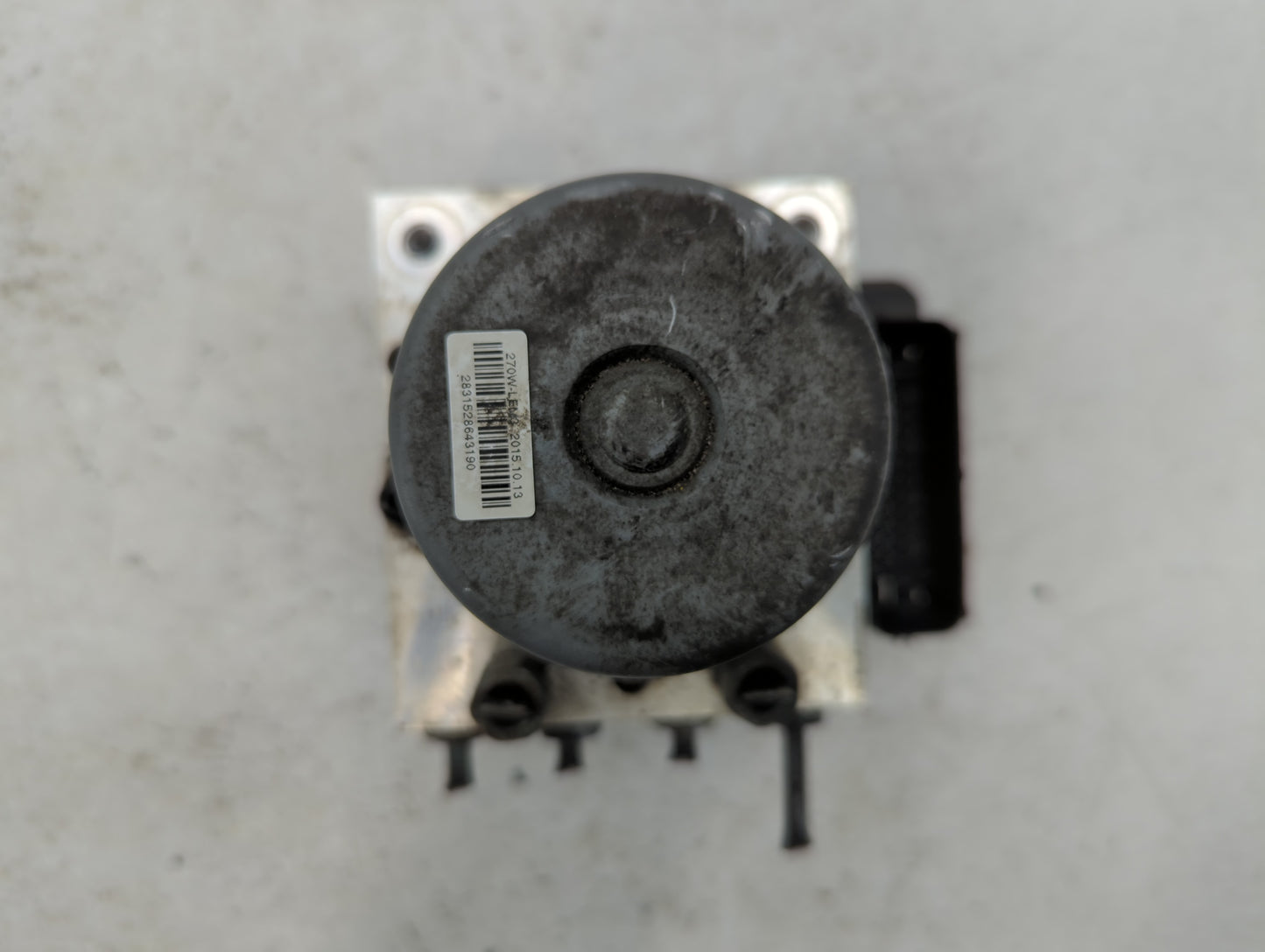 2016 Chevrolet Trax ABS Pump Control Module Replacement P/N:42403007 Fits OEM Used Auto Parts - Oemusedautoparts1.com