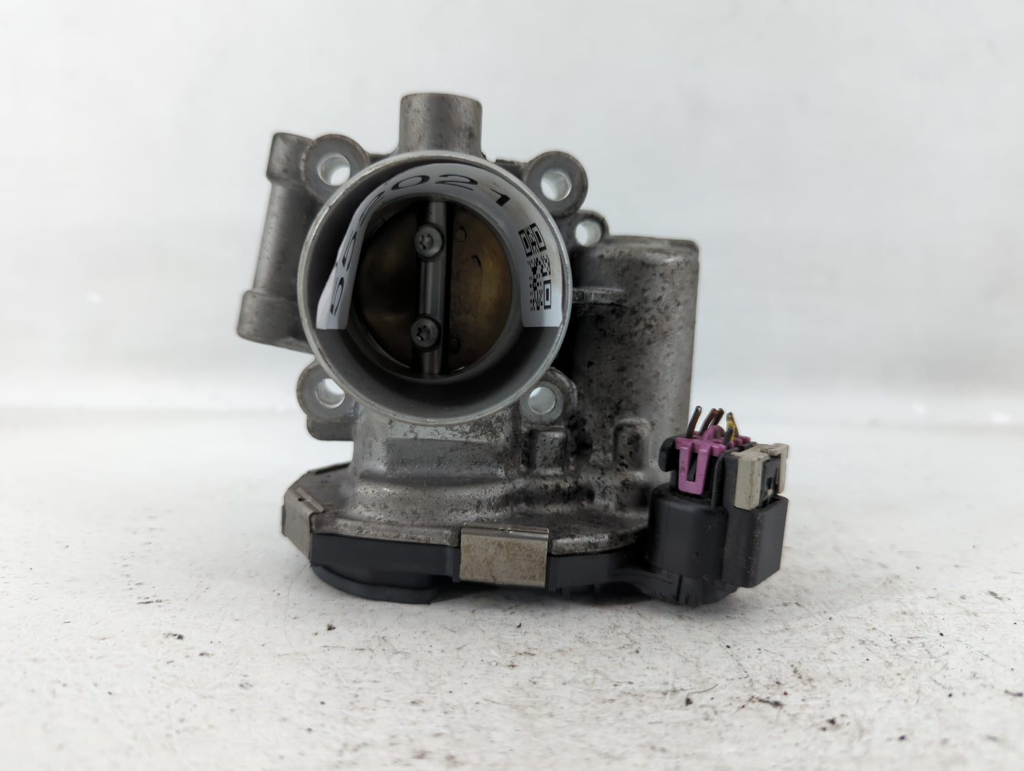 2013-2021 Chevrolet Trax Throttle Body P/N:55581662 Fits Fits 2011 2012 2013 2014 2015 2016 2017 2018 2019 2020 2021 OEM Use