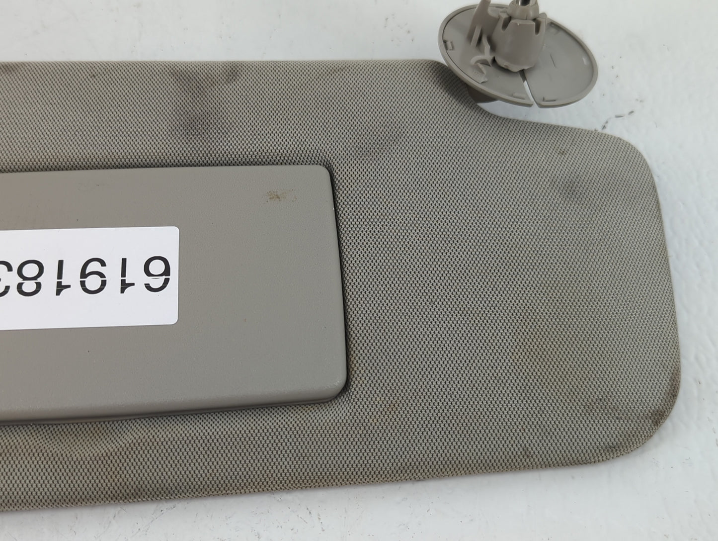 2015-2016 Chevrolet Trax Sun Visor Shade Replacement Passenger Right Mirror Fits Fits 2015 2016 OEM Used Auto Parts - Oemuse