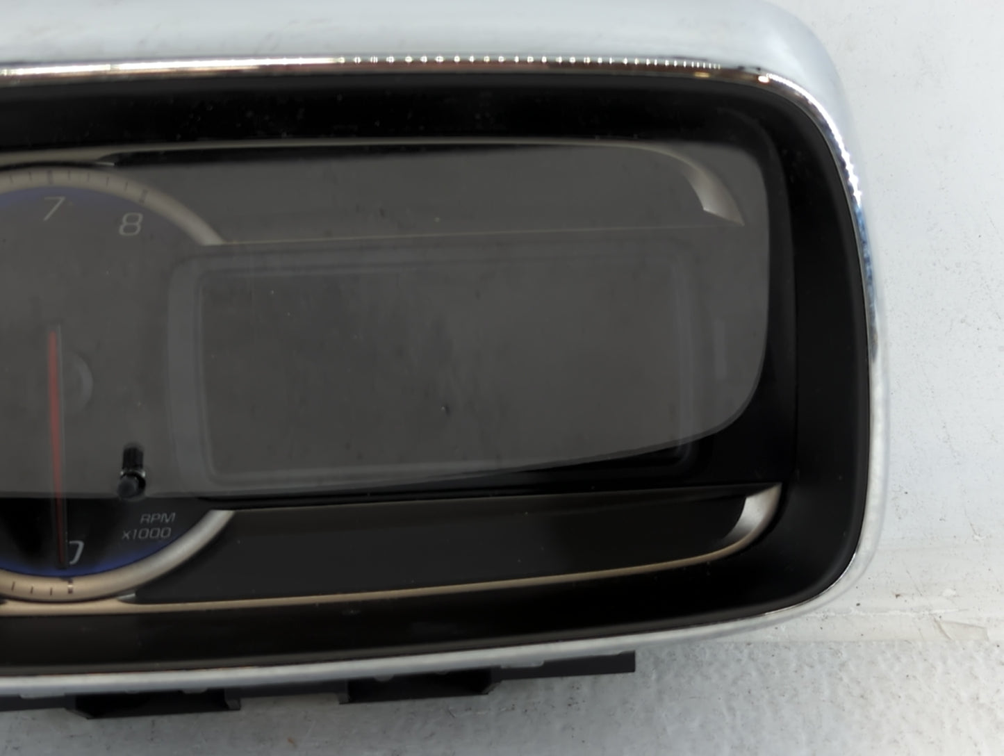 2015-2016 Chevrolet Trax Instrument Cluster Speedometer Gauges P/N:94532507 Fits Fits 2015 2016 OEM Used Auto Parts - Oemuse