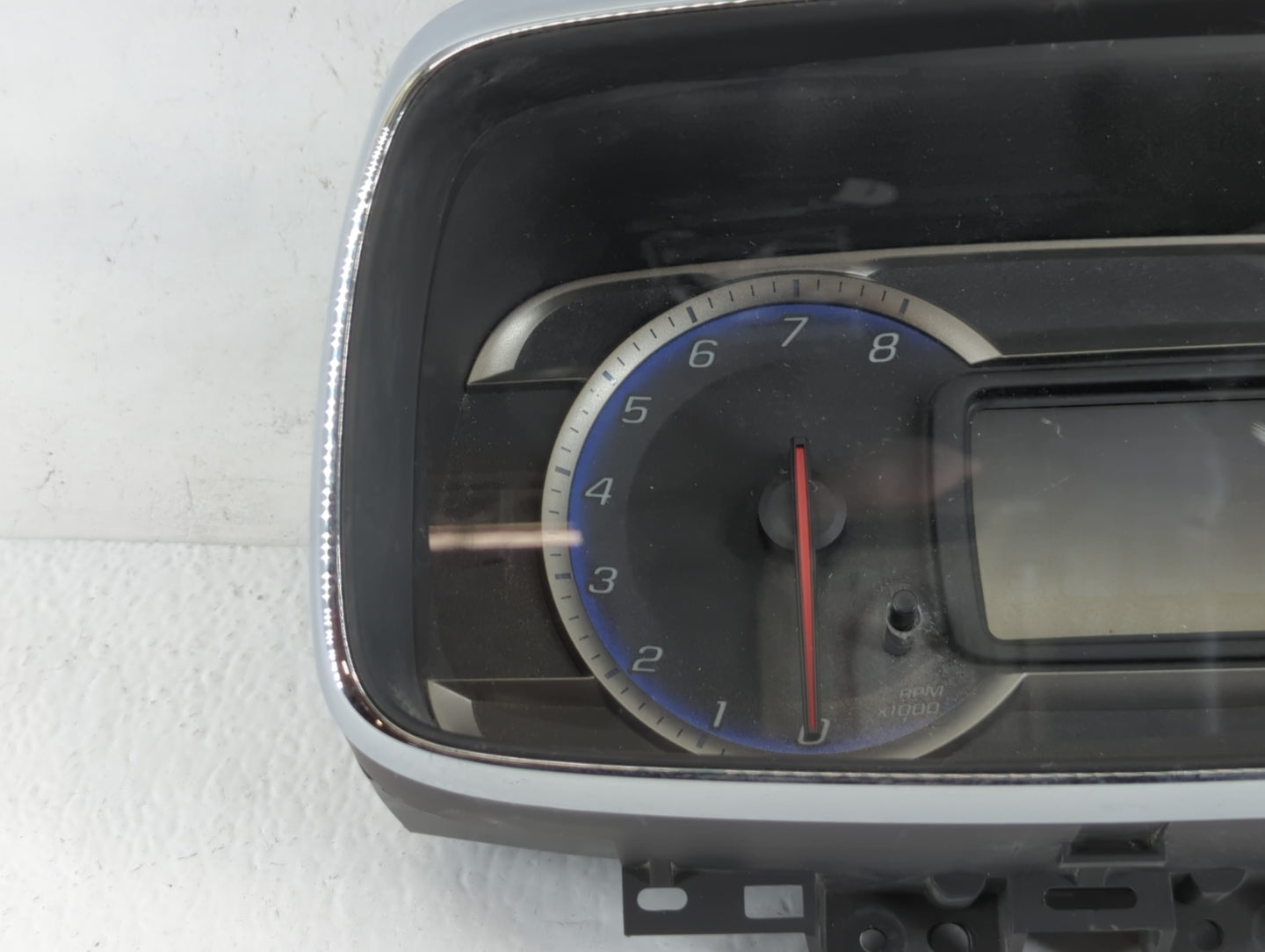 2015-2016 Chevrolet Trax Instrument Cluster Speedometer Gauges P/N:94532507 Fits Fits 2015 2016 OEM Used Auto Parts - Oemuse