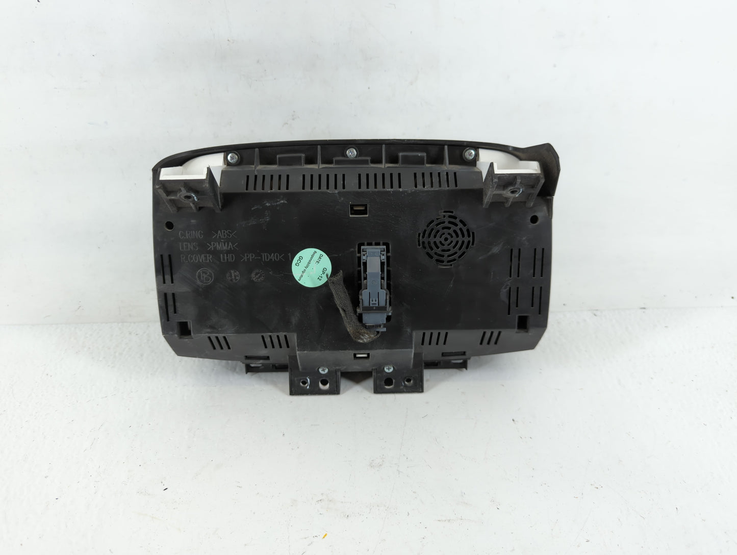 2015-2016 Chevrolet Trax Instrument Cluster Speedometer Gauges P/N:94532507 Fits Fits 2015 2016 OEM Used Auto Parts - Oemuse