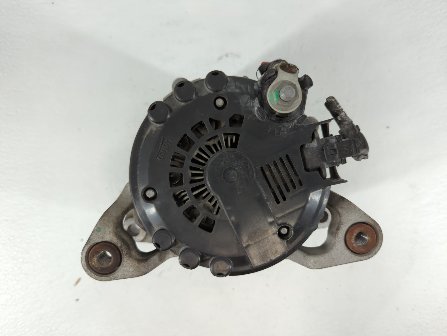 2013-2021 Chevrolet Trax Alternator Replacement Generator Charging Assembly Engine OEM P/N:13597226 Fits OEM Used Auto Parts