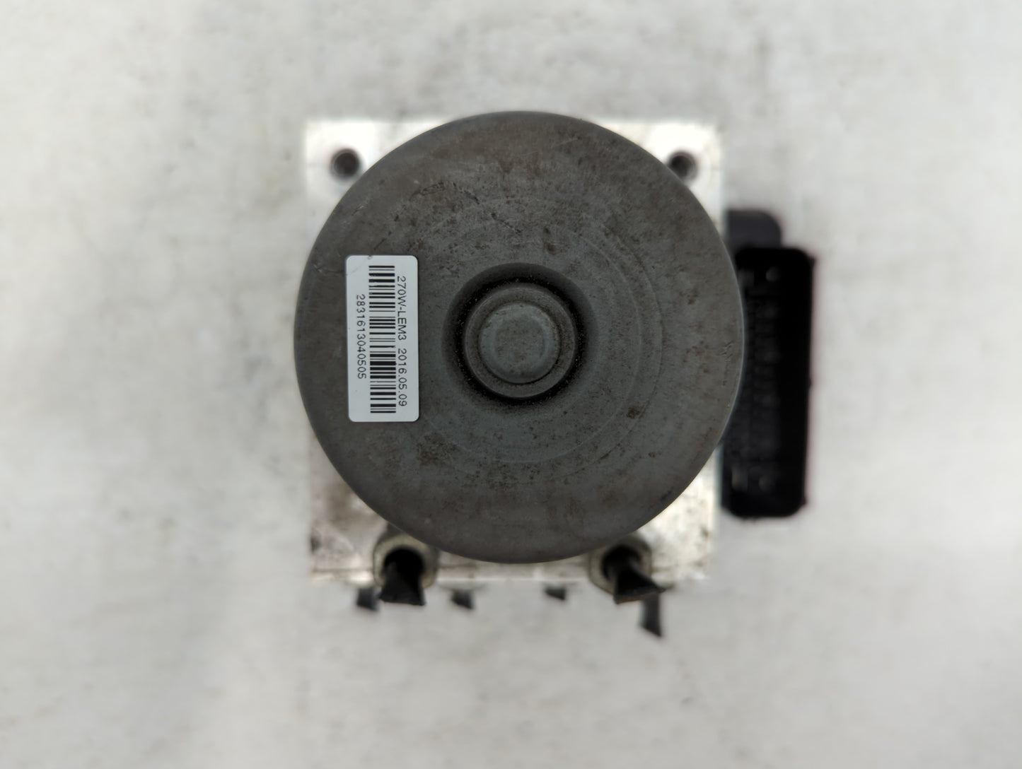 2015-2016 Chevrolet Trax ABS Pump Control Module Replacement P/N:42403007 Fits Fits 2015 2016 OEM Used Auto Parts - Oemuseda