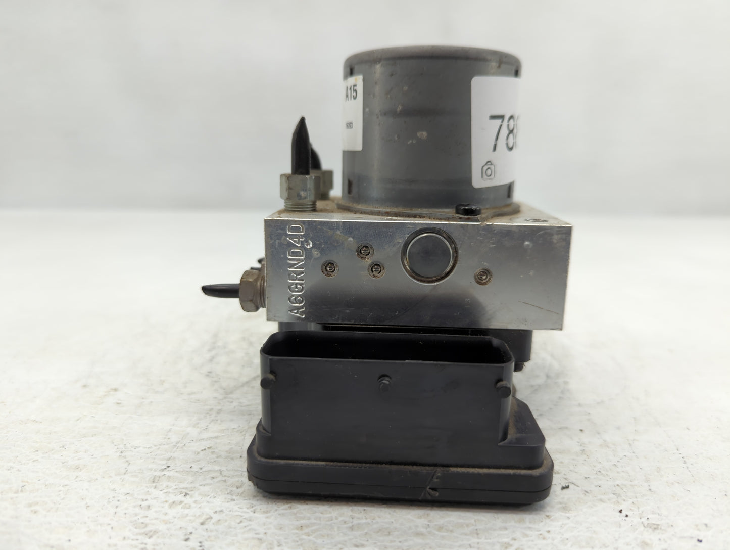 2015-2016 Chevrolet Trax ABS Pump Control Module Replacement P/N:42403007 Fits Fits 2015 2016 OEM Used Auto Parts - Oemuseda