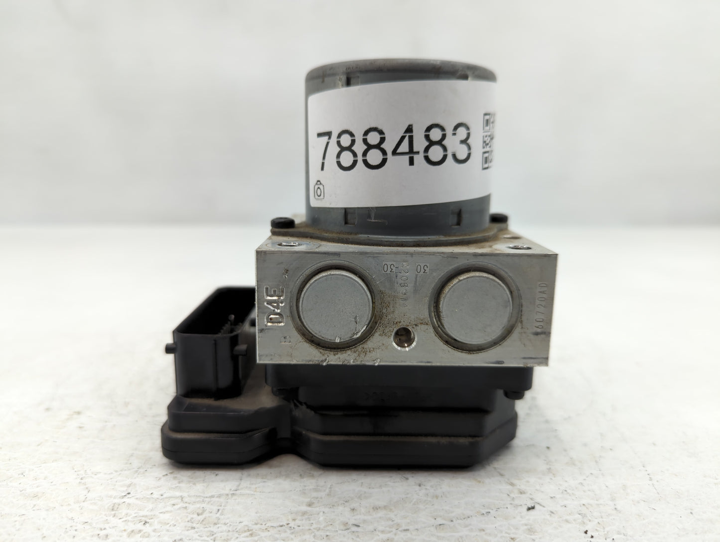 2015-2016 Chevrolet Trax ABS Pump Control Module Replacement P/N:42403007 Fits Fits 2015 2016 OEM Used Auto Parts - Oemuseda