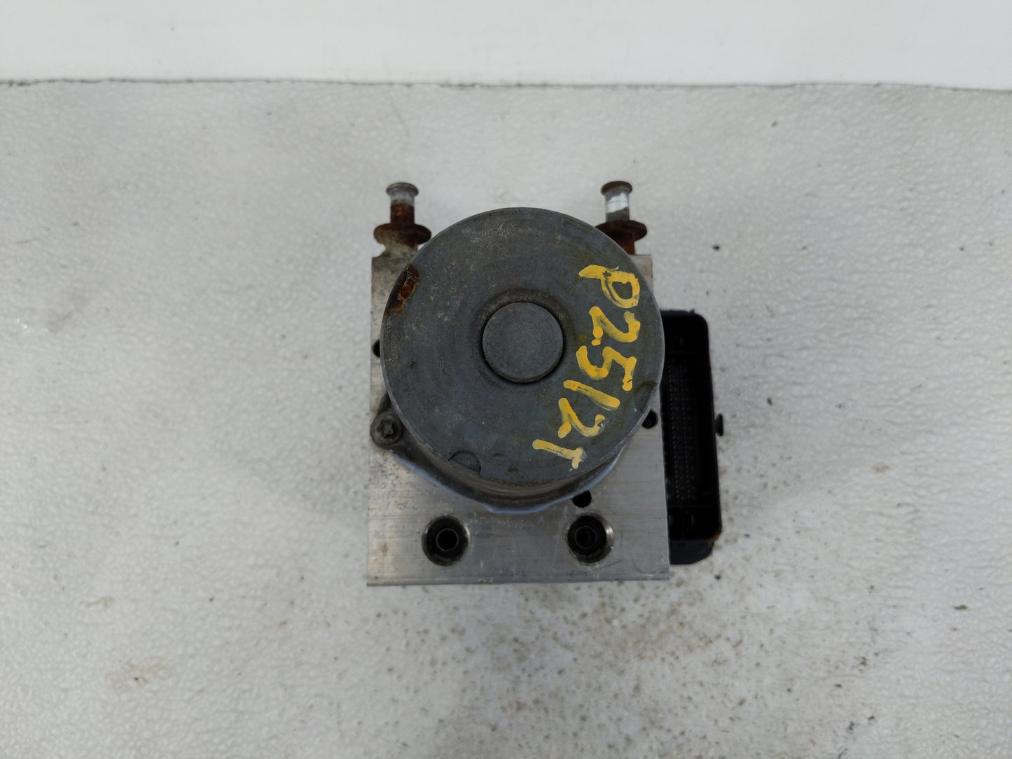 2016-2017 Chevrolet Volt ABS Pump Control Module Replacement P/N:24504020000 2341 0405 Fits Fits 2016 2017 OEM Used Auto Par