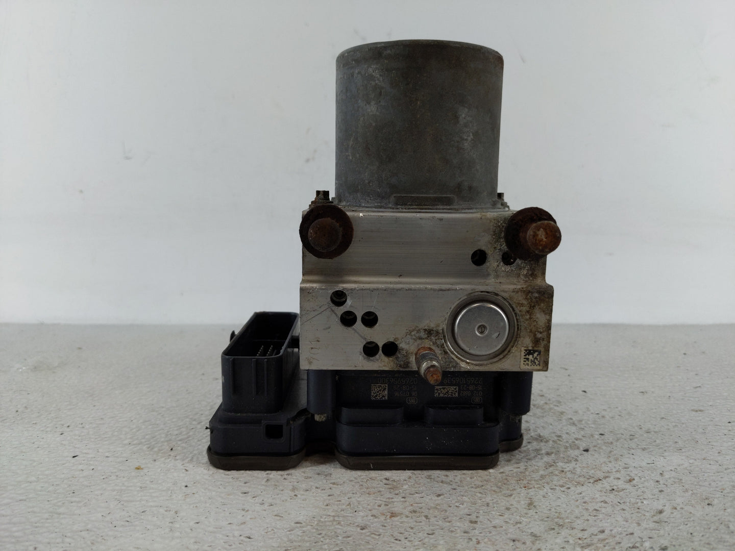 2016-2017 Chevrolet Volt ABS Pump Control Module Replacement P/N:24504020000 2341 0405 Fits Fits 2016 2017 OEM Used Auto Par