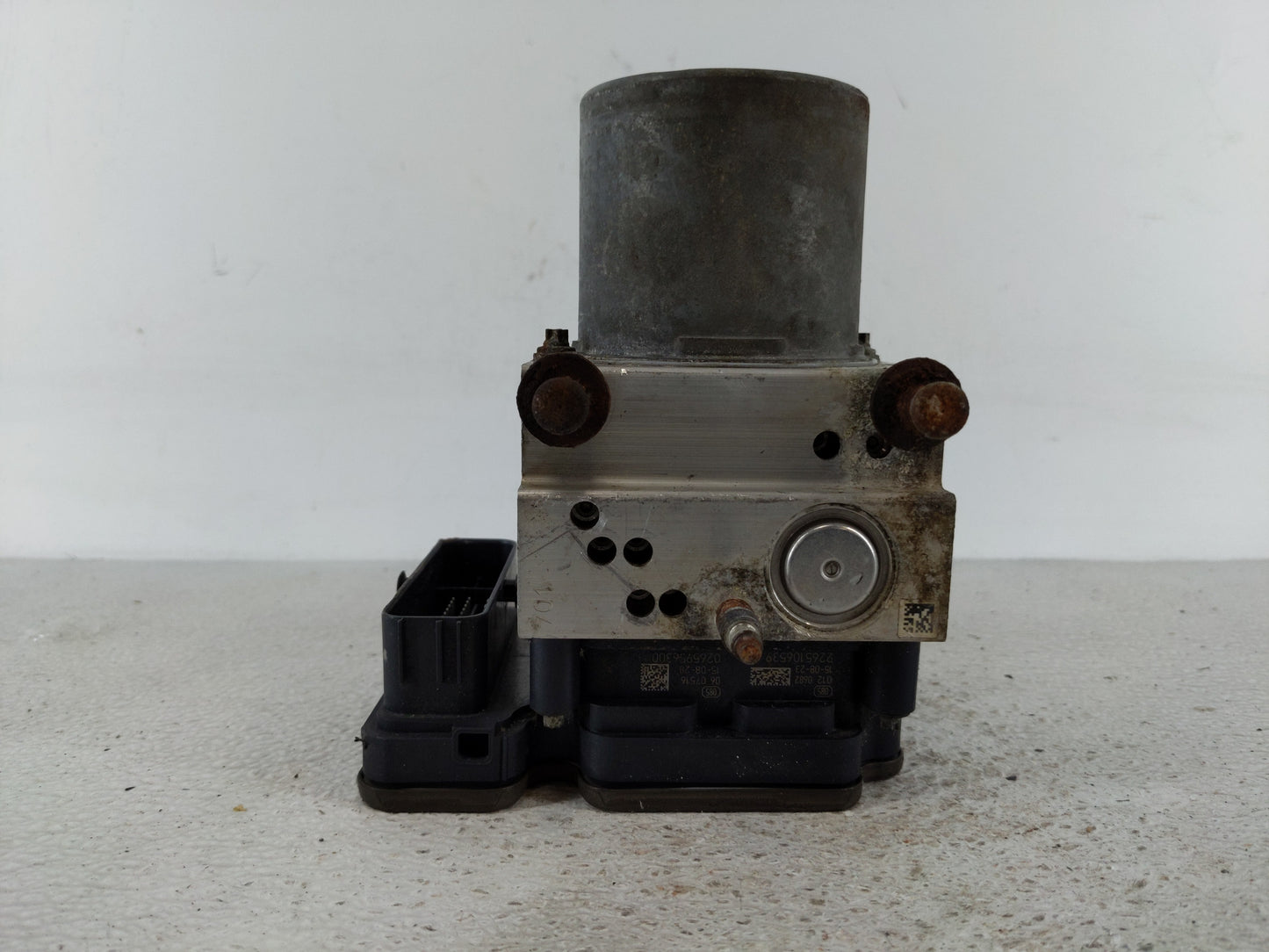 2016-2017 Chevrolet Volt ABS Pump Control Module Replacement P/N:24504020000 2341 0405 Fits Fits 2016 2017 OEM Used Auto Par