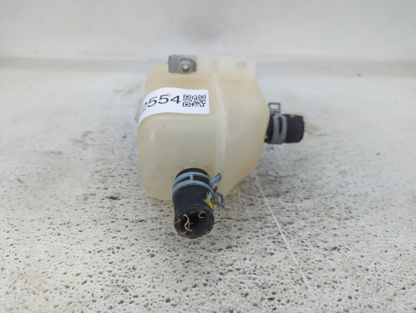 2016-2019 Chevrolet Volt Radiator Coolant Overflow Expansion Tank Bottle 1432554 - Oemusedautoparts1.com