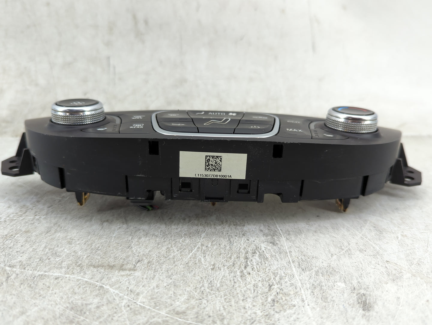 2016 Chevrolet Volt Climate Control Module Temperature AC/Heater Replacement P/N:23413285 7370200000000X, 000235226 Fits OEM