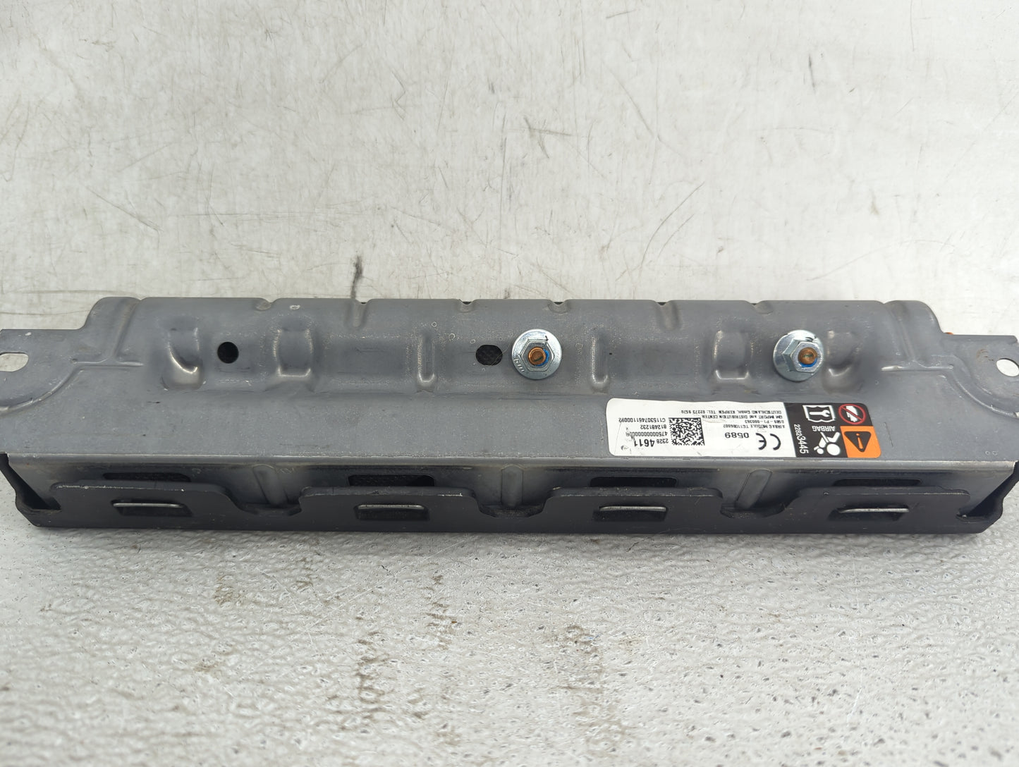 2016 Chevrolet Volt Air Bag Passenger Right Knee OEM P/N:29284611 13481292, 22823445, T6T10B602, 0589-P1-00053 Fits OEM Used