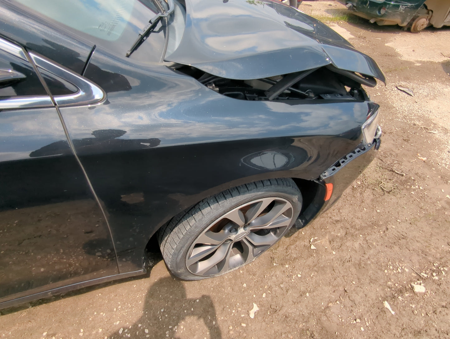 2015-2017 Chrysler 200 Driver Fender - Oemusedautoparts1.com